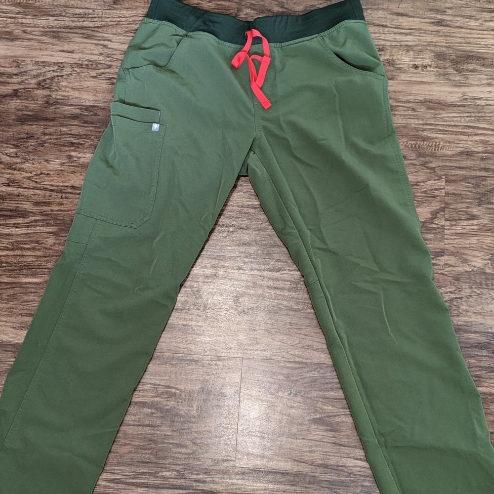 Figs Straight Leg Scrub Pants in Olive Green with Coral Drawstring